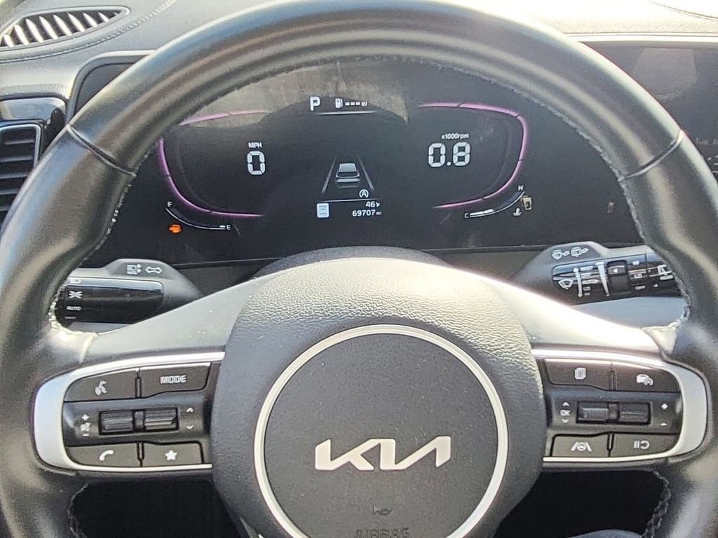 Used 2023 Kia Sportage EX image 18