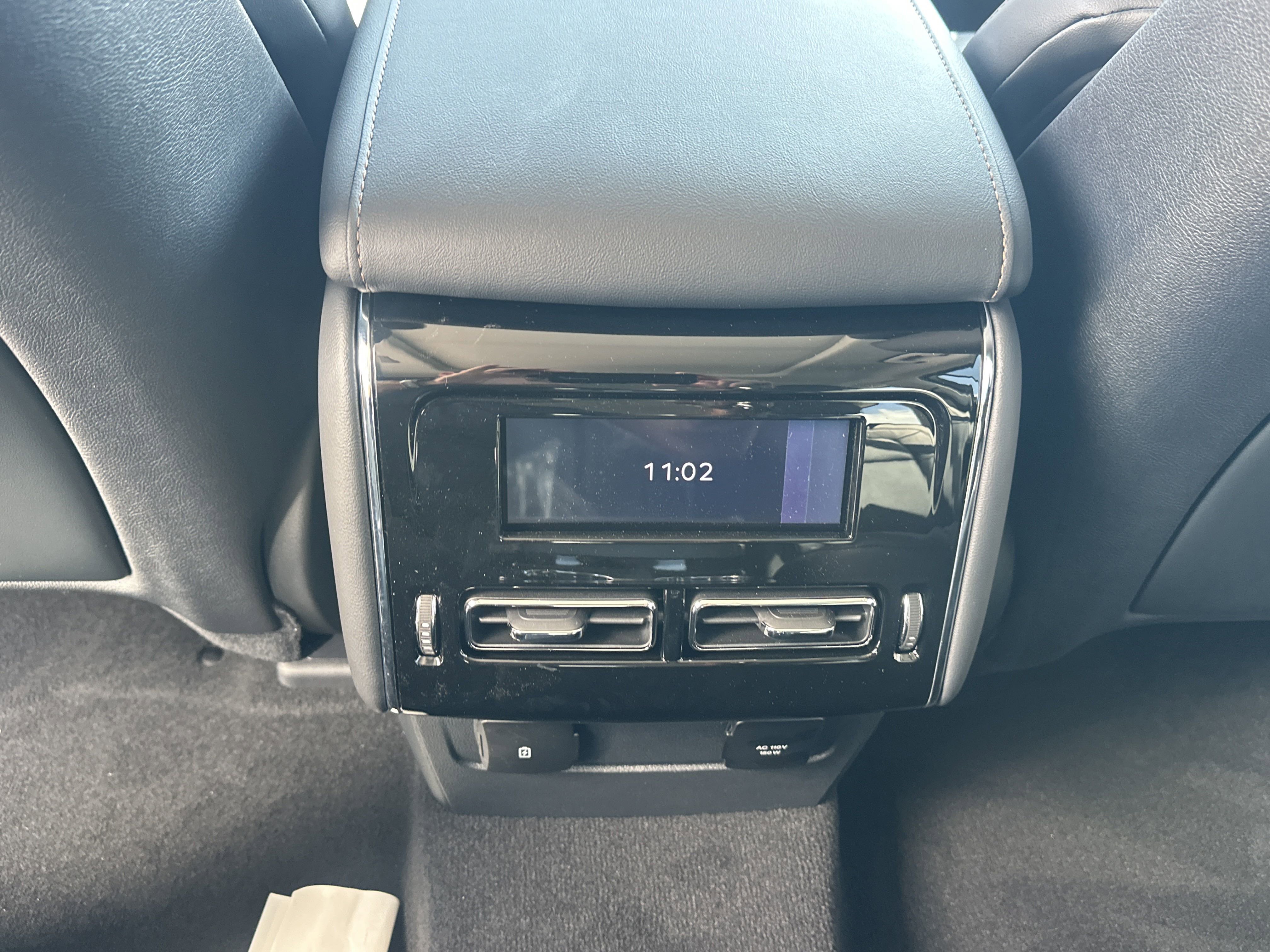 New 2025 Lincoln Aviator Reserve w/ Luxury Package image 16