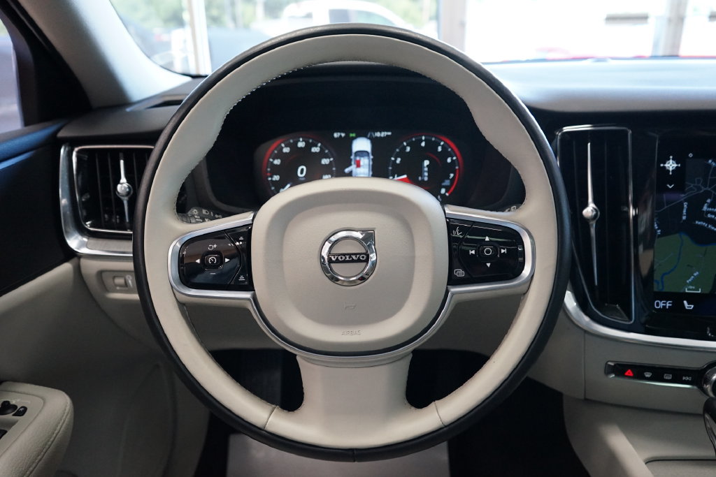 Used 2022 Volvo V60 T5 Cross Country AWD/4WD image 31