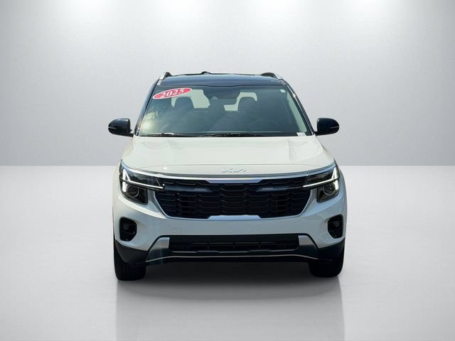 Certified 2025 Kia Seltos S AWD/4WD image 2