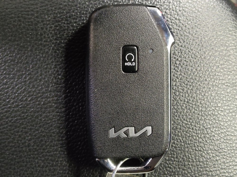 Used 2021 Kia Soul Turbo FWD image 32