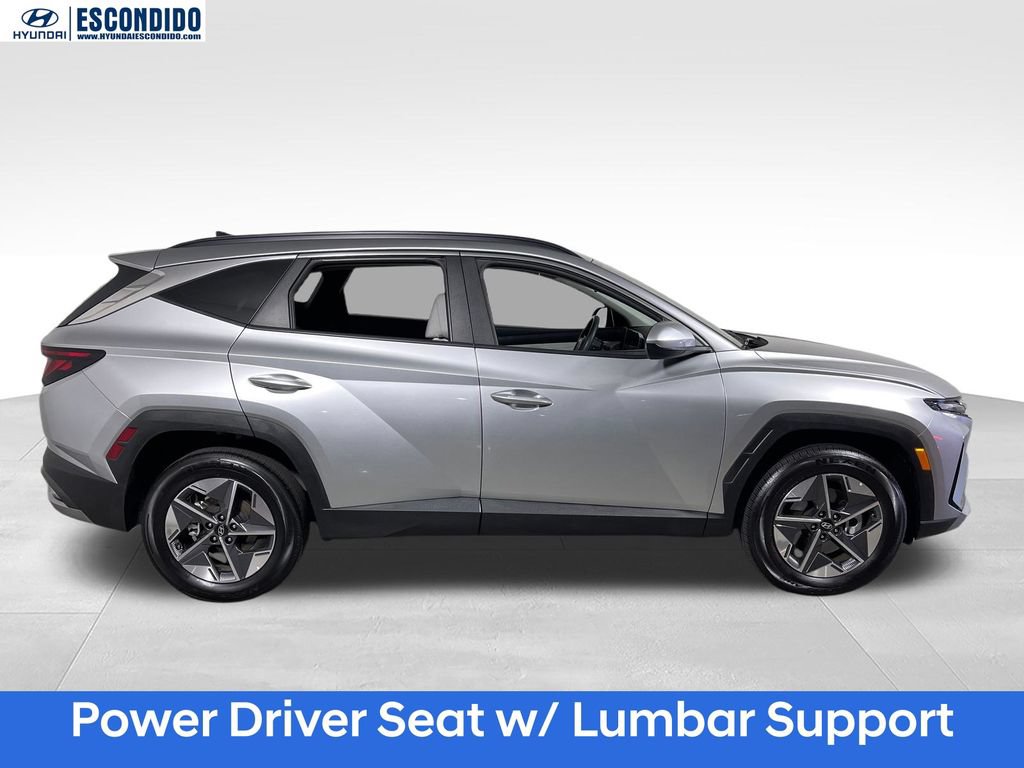 Certified 2025 Hyundai Tucson SEL AWD/4WD image 6