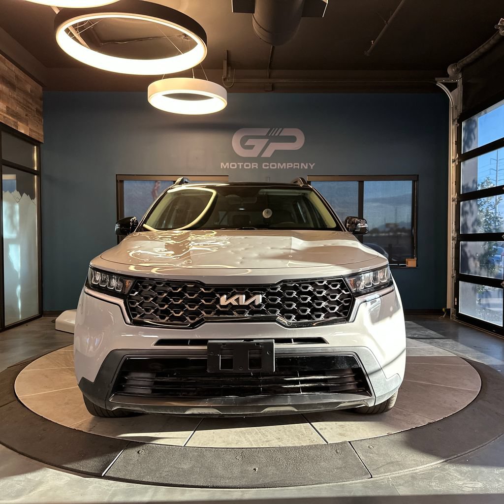 Used 2022 Kia Sorento S w/ Panoramic Sunroof Package AWD/4WD image 8