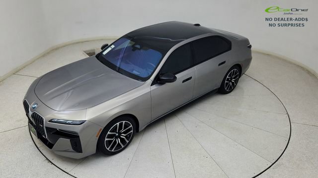 Used 2024 BMW i7 M70 w/ Executive Package image 78