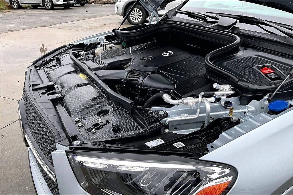 Certified 2025 Mercedes-Benz GLE 450e 4MATIC image 34