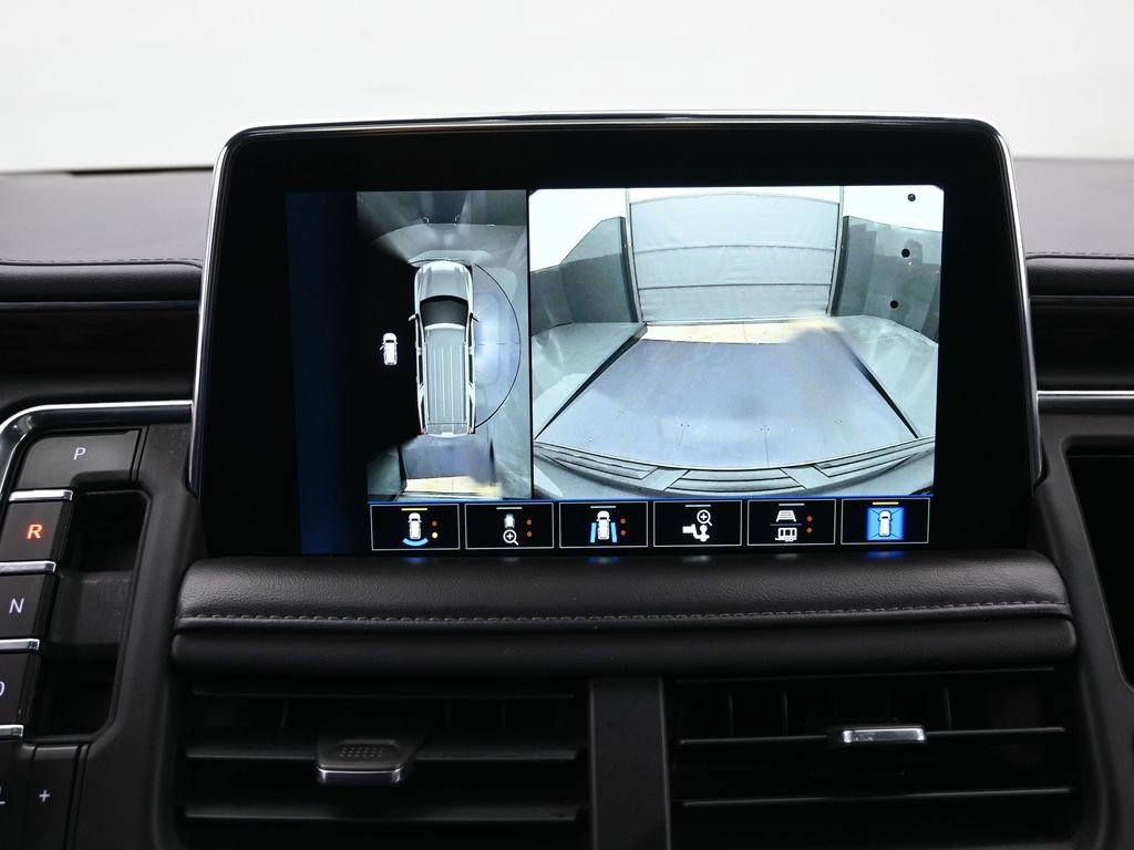 Used 2022 Chevrolet Tahoe LT w/ LT Signature Package image 11