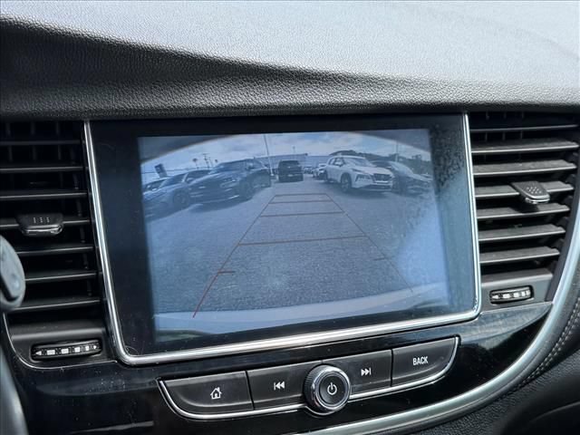 Used 2020 Buick Encore Preferred AWD/4WD image 25