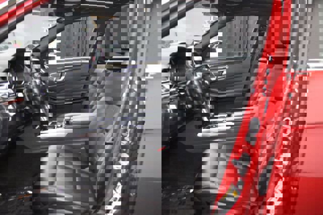 Used 2015 Mercedes-Benz E 350 4MATIC w/ Parking Assist Package image 12