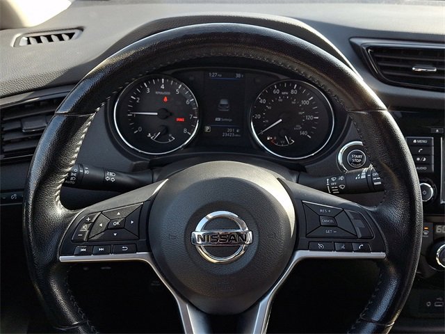 Used 2022 Nissan Rogue Sport SV image 18