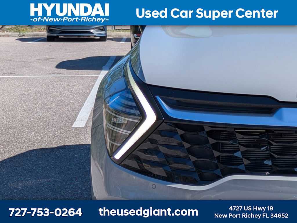 Used 2023 Kia Sportage SX image 9