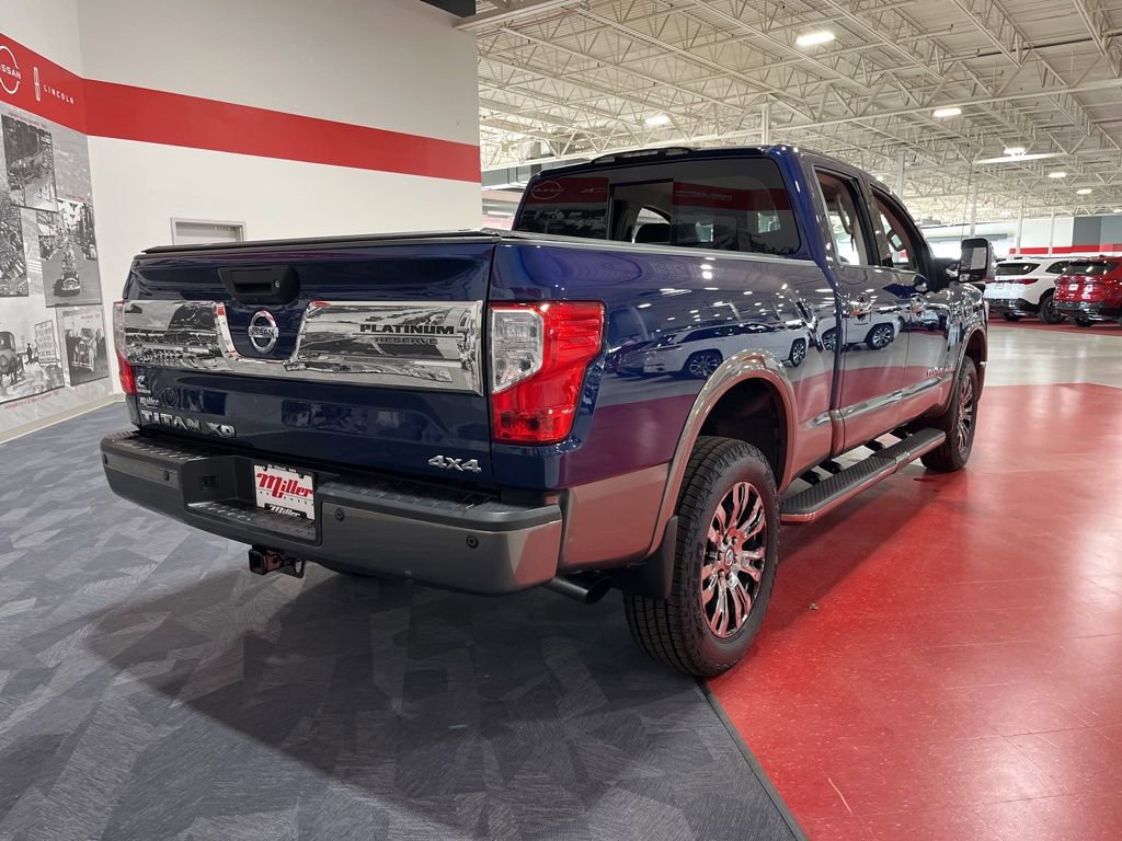 Used 2016 Nissan Titan Platinum Reserve image 3