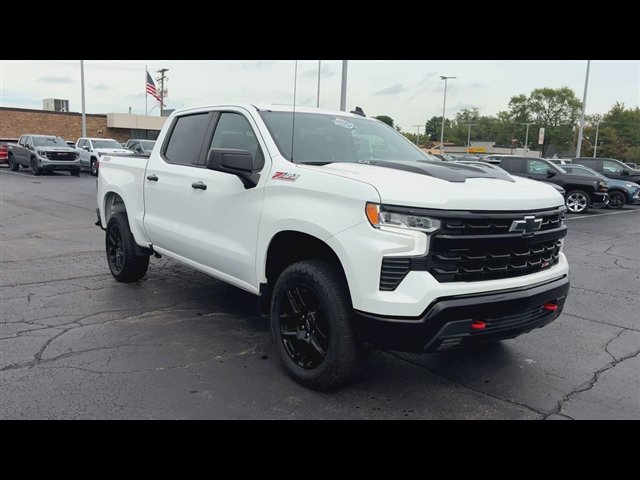 Certified 2025 Chevrolet Silverado 1500 LT Trail Boss w/ Convenience Package II AWD/4WD image 2