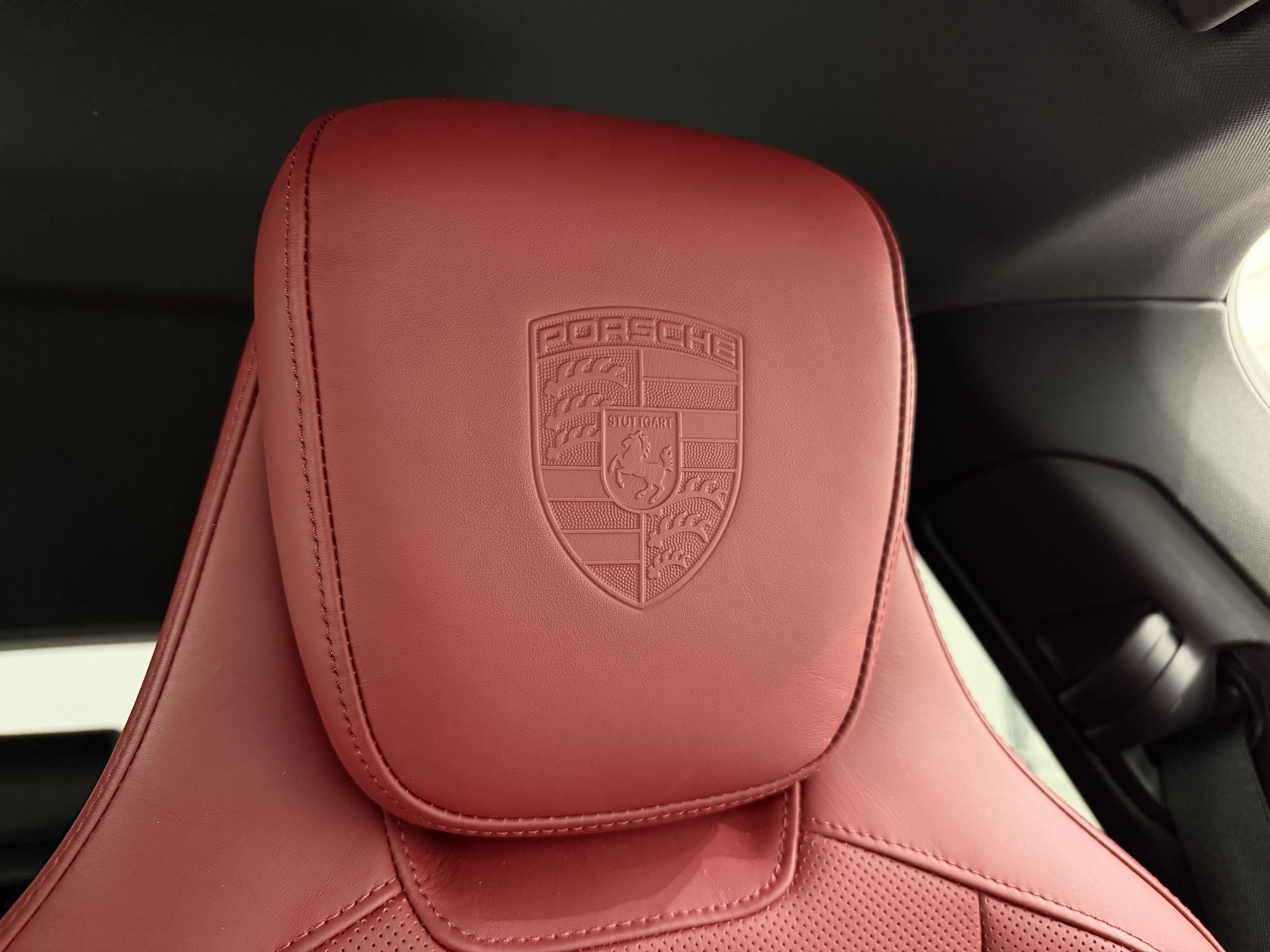 Certified 2023 Porsche Taycan 4S image 34