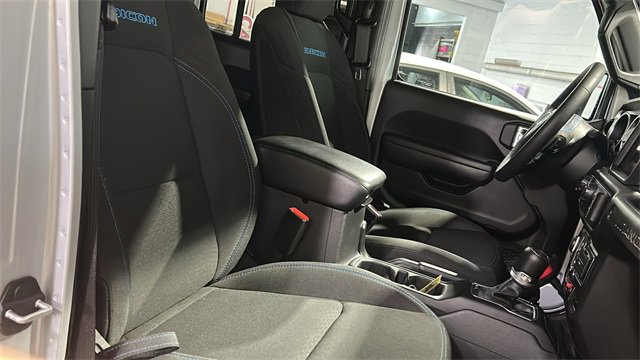 Used 2023 Jeep Wrangler Unlimited Rubicon 4xe image 11