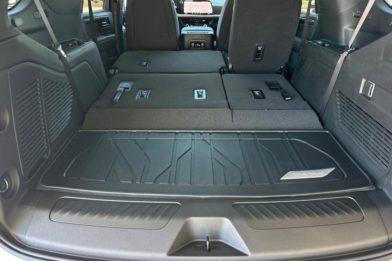 New 2026 Chevrolet Tahoe LS w/ LPO, Dark Essentials Package image 16