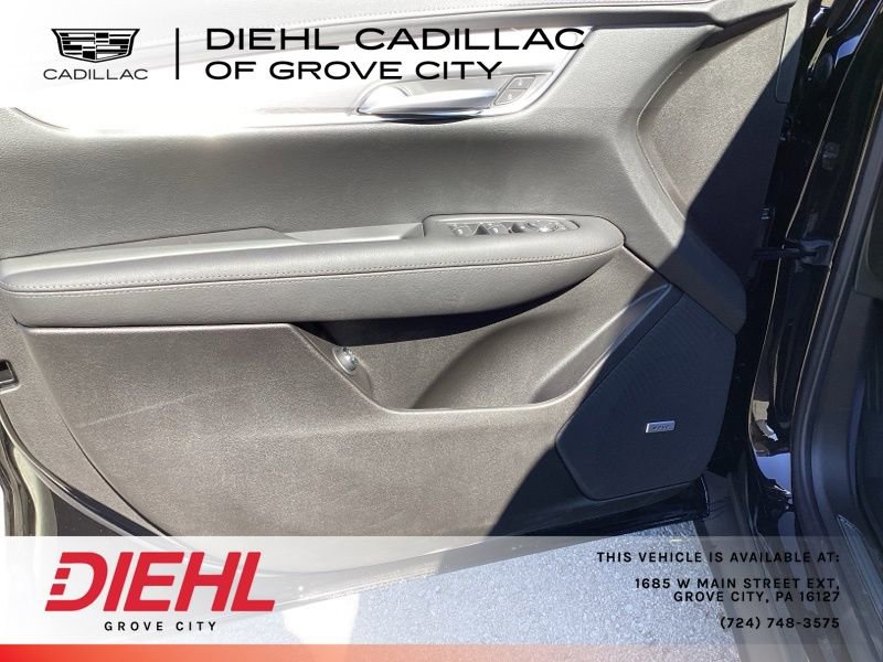 New 2026 Cadillac XT5 Luxury image 14