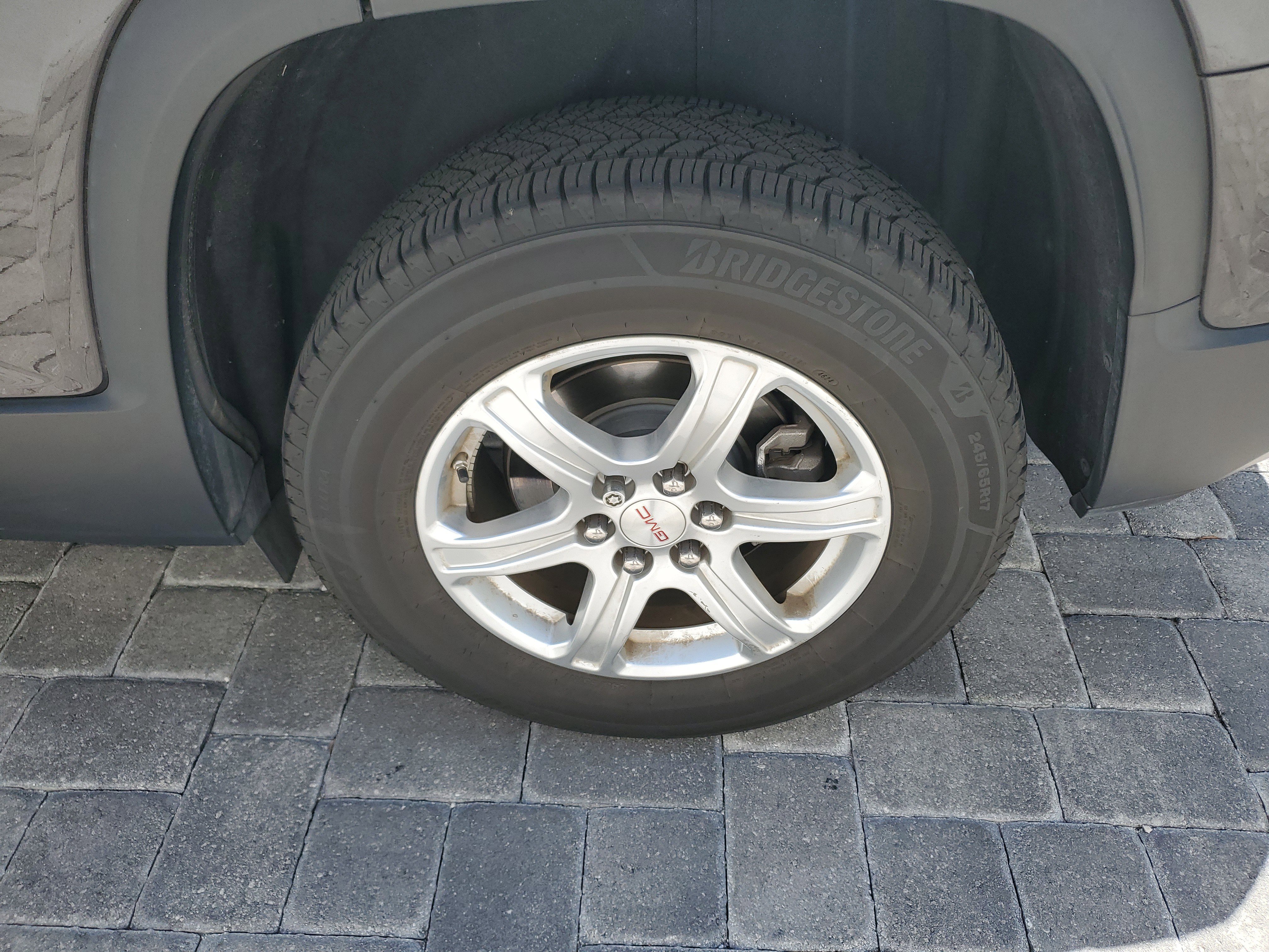 Used 2018 GMC Acadia SLE w/ LPO, Cargo Package FWD image 6