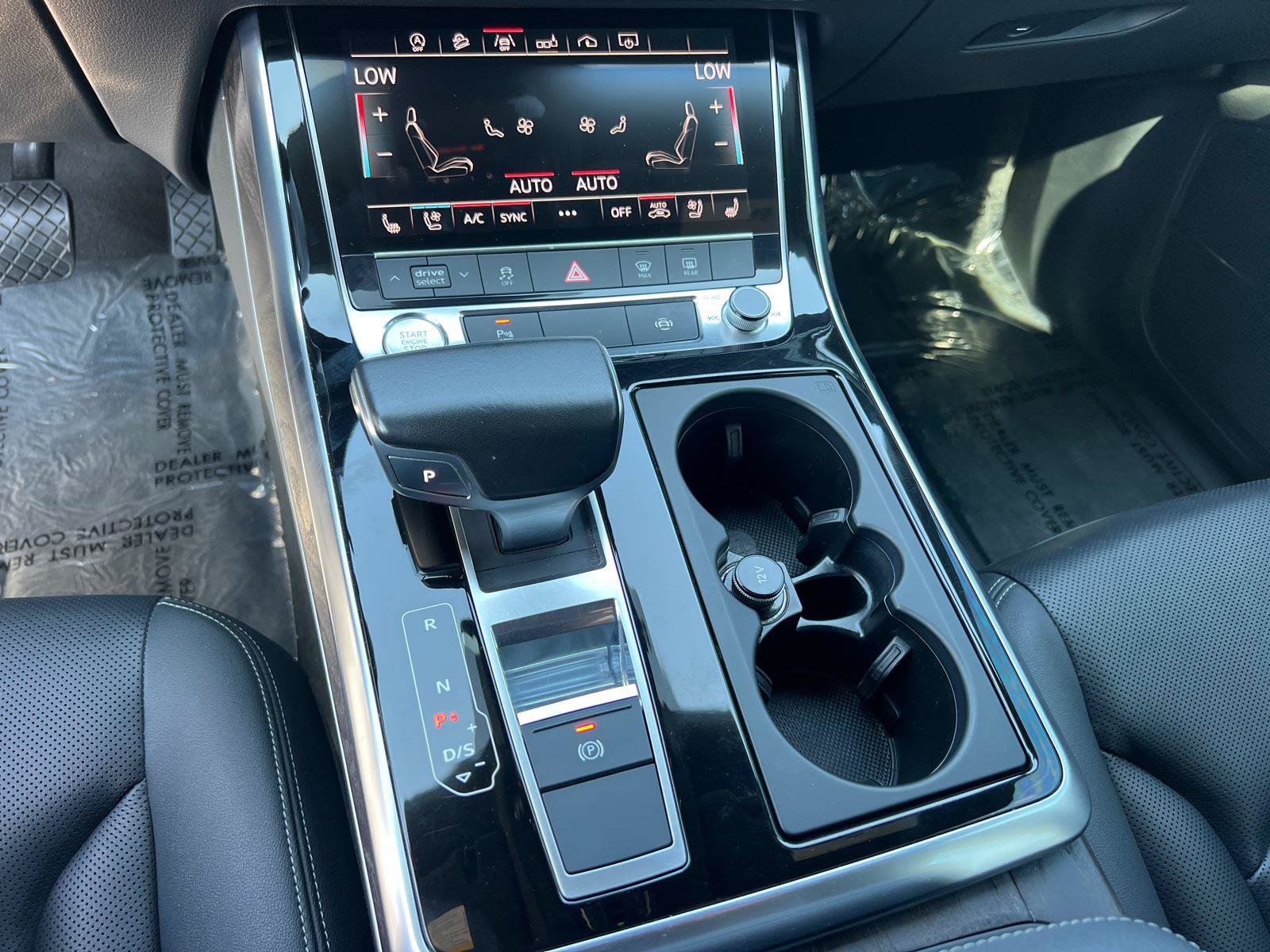 Used 2019 Audi Q8 Premium Plus AWD/4WD image 33