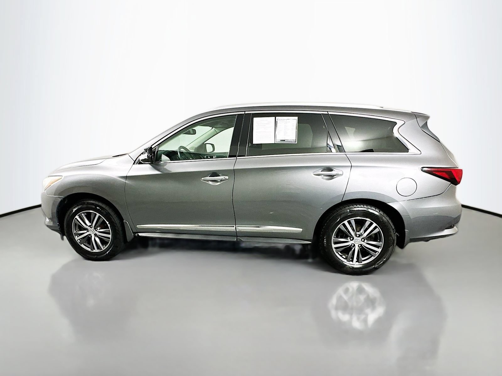 Used 2020 INFINITI QX60 Luxe w/ Essential Package AWD/4WD image 4