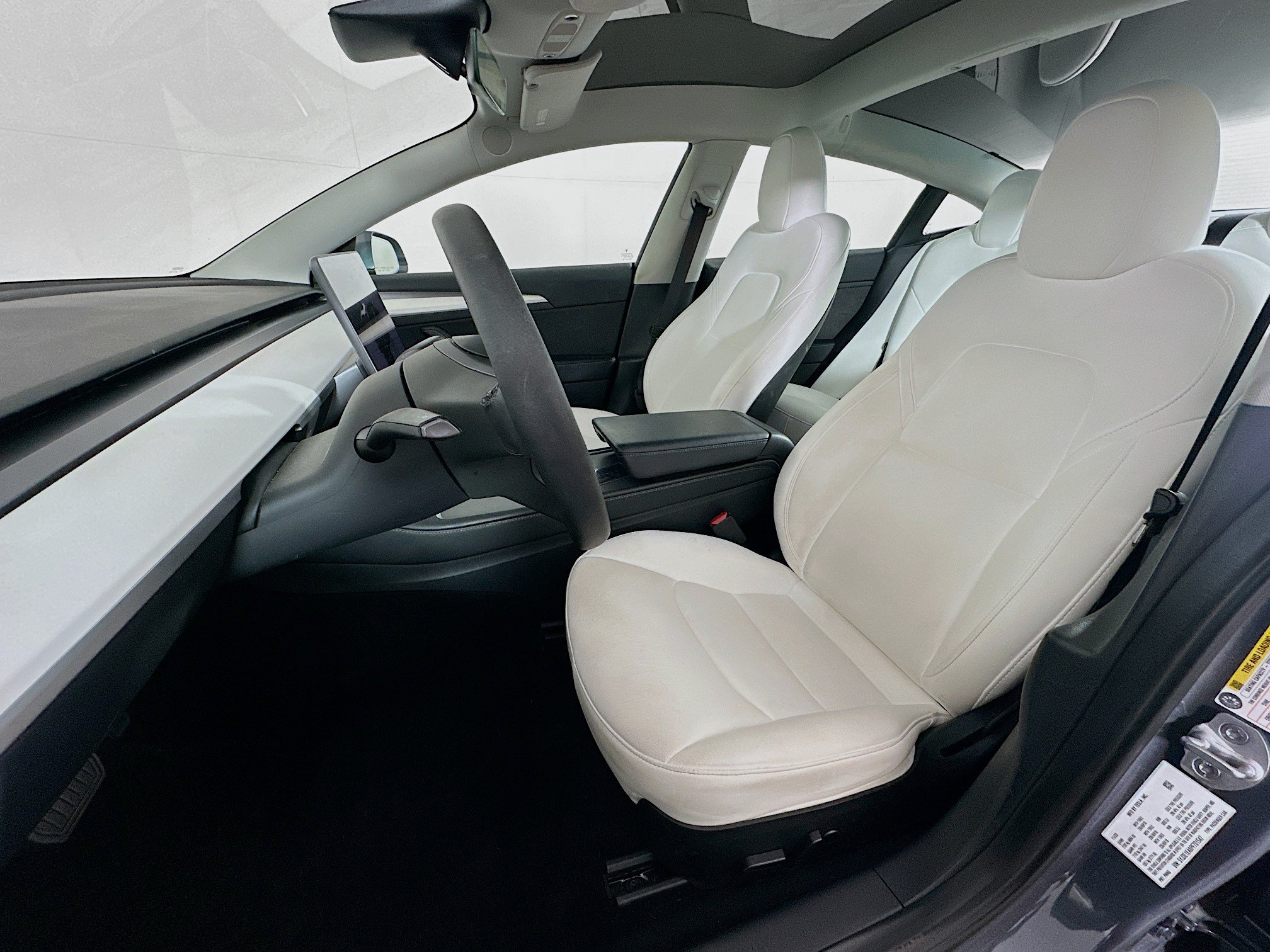 Used 2023 Tesla Model 3 Standard Range RWD image 13