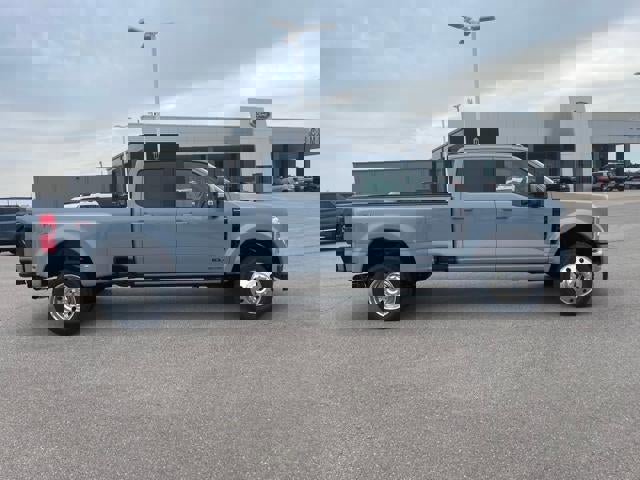 New 2026 Ford F450 Platinum w/ FX4 Off-Road Package image 4