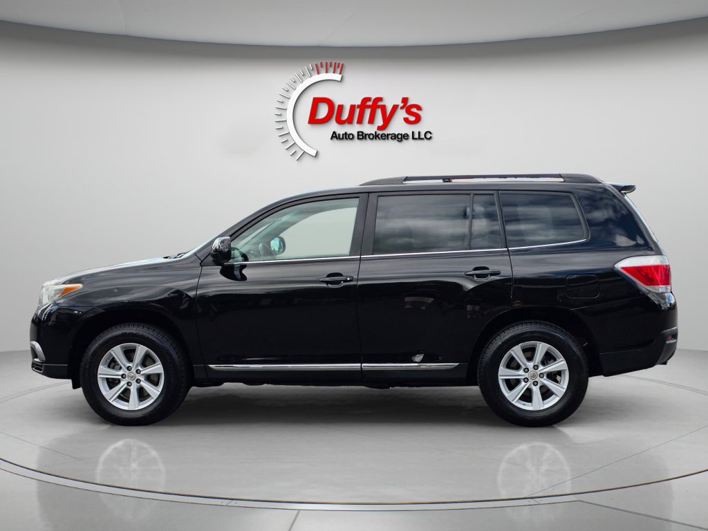Used 2011 Toyota Highlander SE w/ Tow Pkg FWD image 15