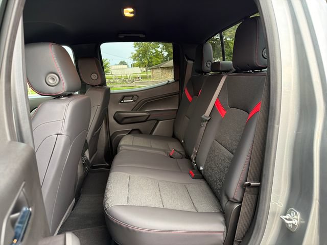 Used 2024 Chevrolet Colorado Z71 w/ Z71 Convenience Package 2 AWD/4WD image 14