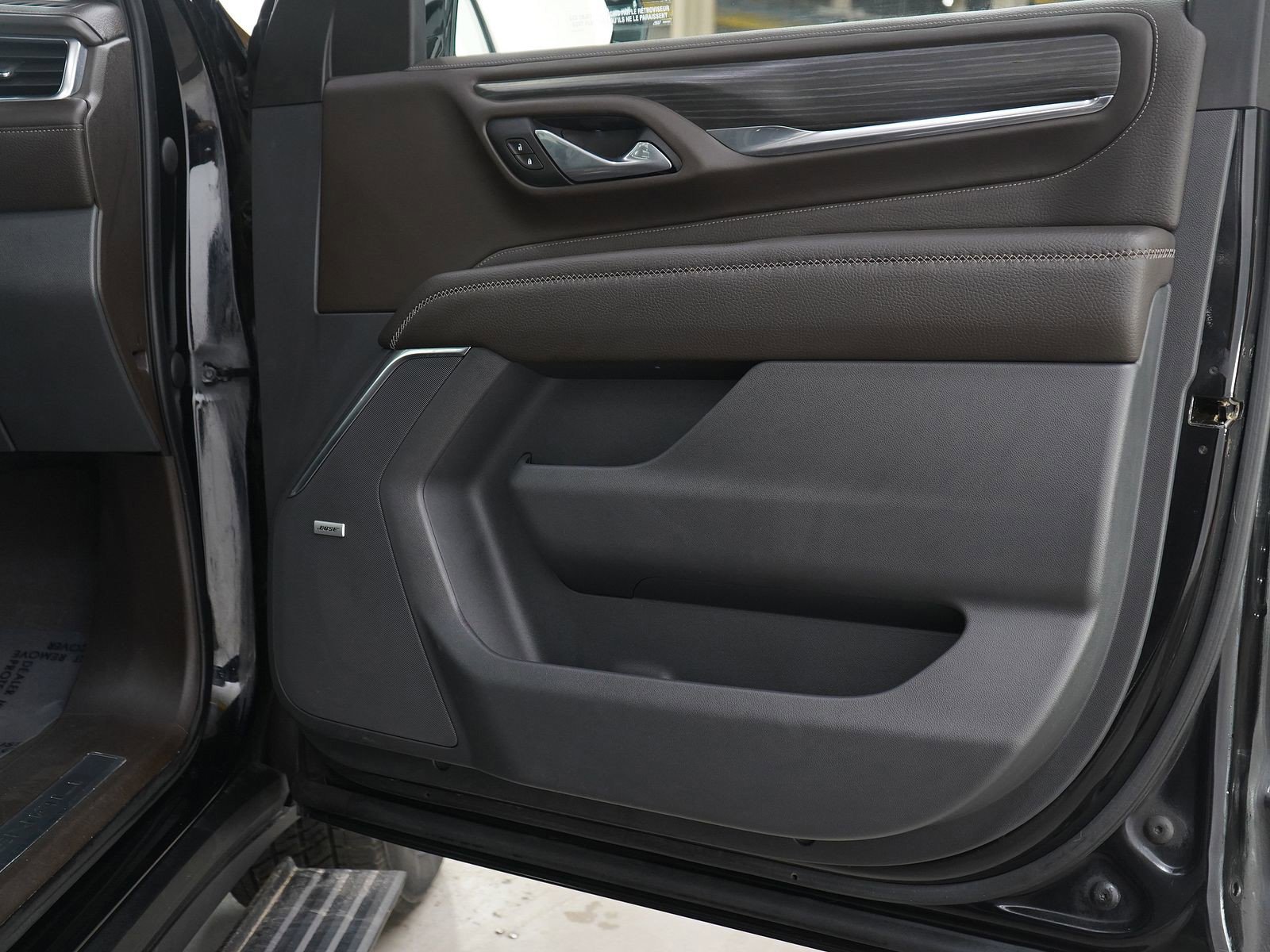 Used 2021 GMC Yukon XL Denali w/ Denali Ultimate Package image 9