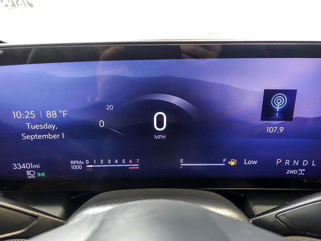Used 2025 Buick Enclave Preferred AWD/4WD image 20