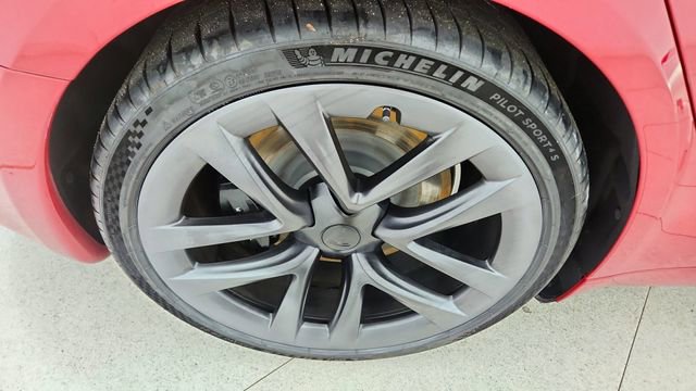 Used 2022 Tesla Model S image 57