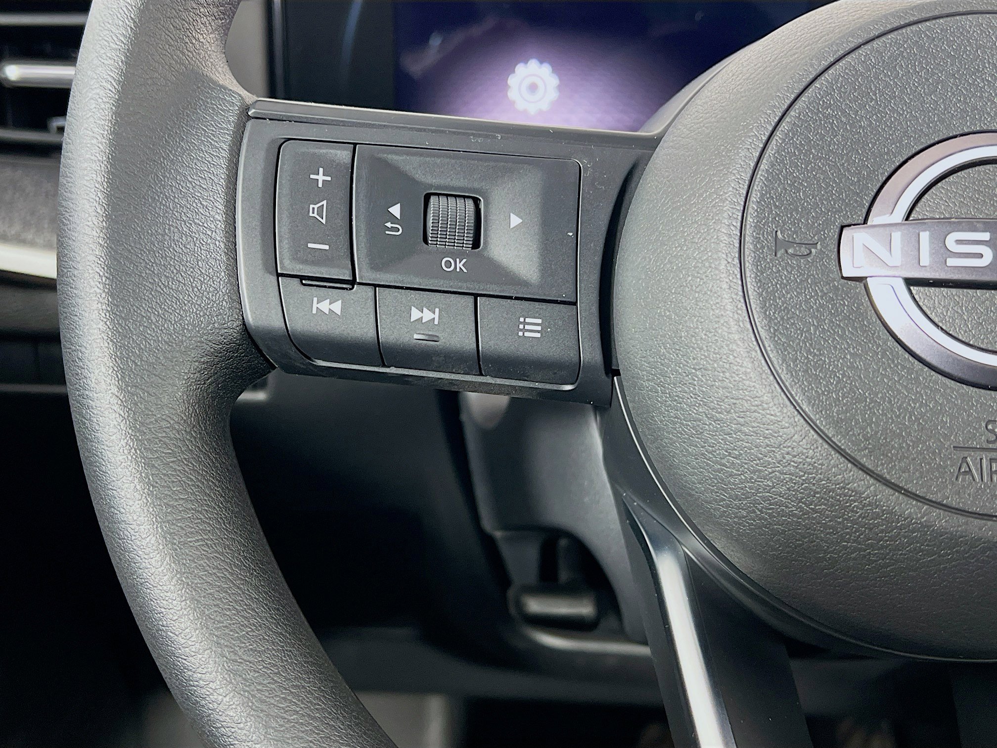 New 2026 Nissan Kicks S image 14