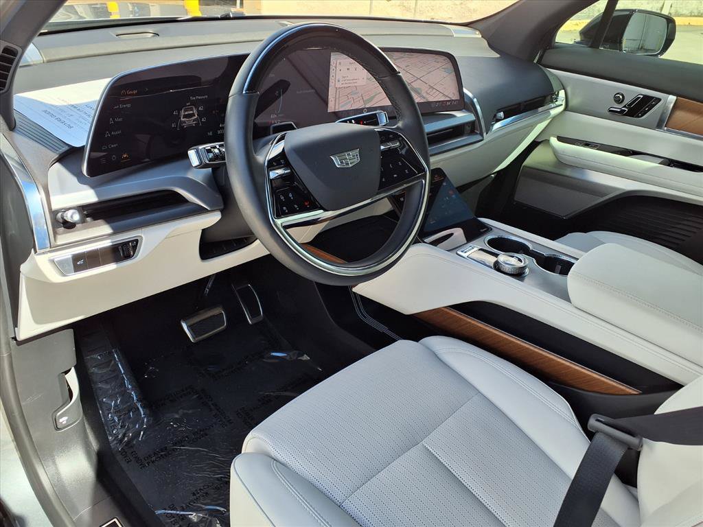 Certified 2026 Cadillac Vistiq Sport AWD/4WD image 18