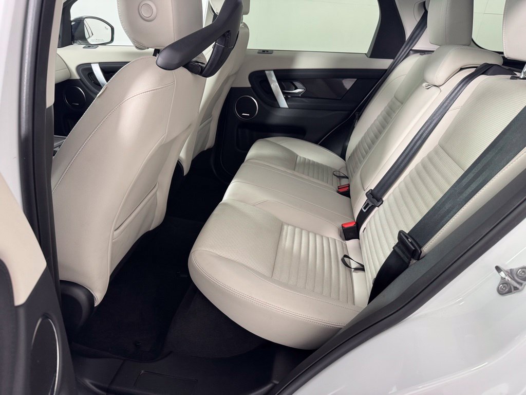 Used 2024 Land Rover Discovery Sport S AWD/4WD image 33