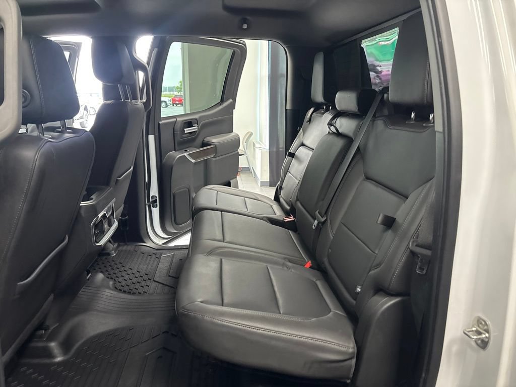 Used 2019 GMC Sierra 1500 SLT w/ SLT Premium Plus Package RWD image 32