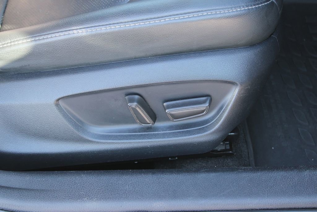 Used 2023 Toyota Camry XSE image 26