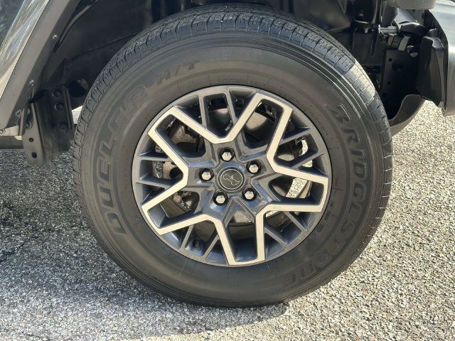 Certified 2025 Jeep Wrangler Unlimited Sahara AWD/4WD image 10