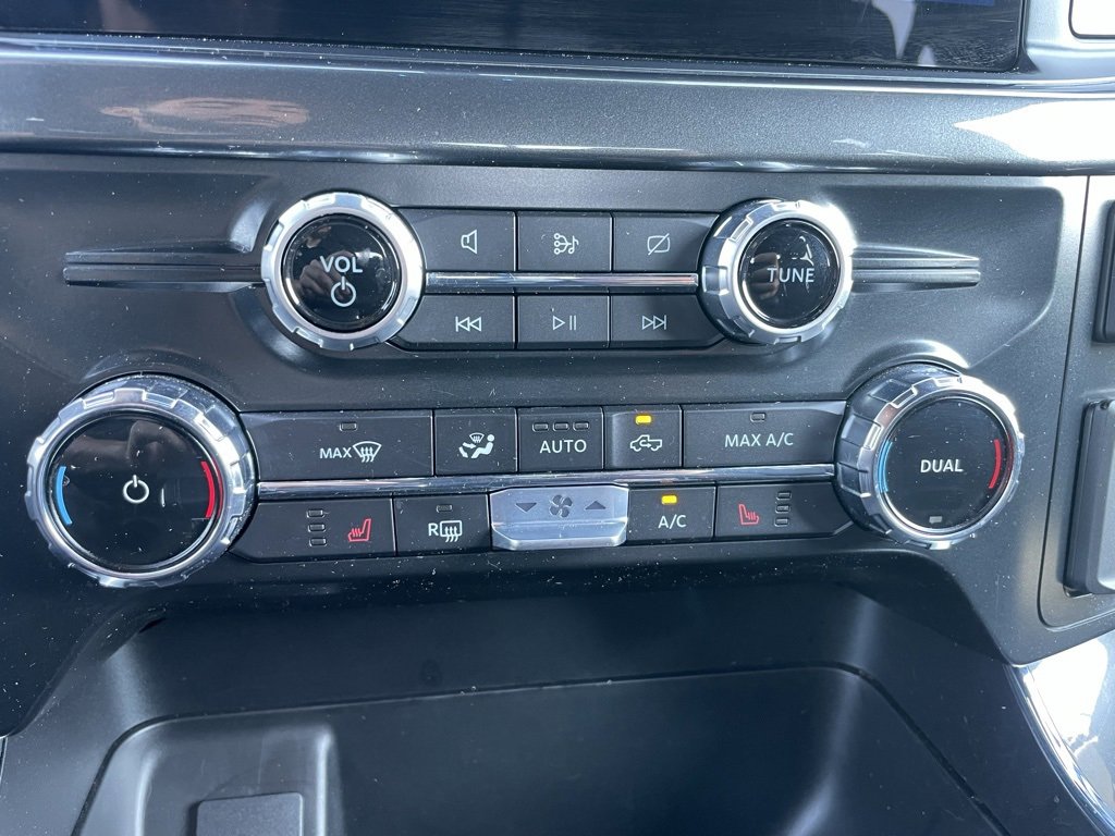 Used 2022 Ford F150 XLT w/ Equipment Group 302A High image 11