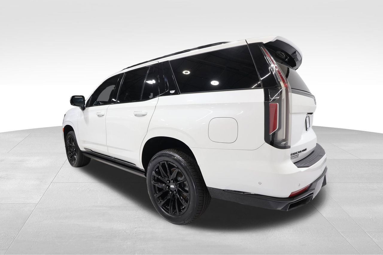 Certified 2024 Cadillac Escalade Sport Platinum w/ LPO, ONYX Package AWD/4WD image 2