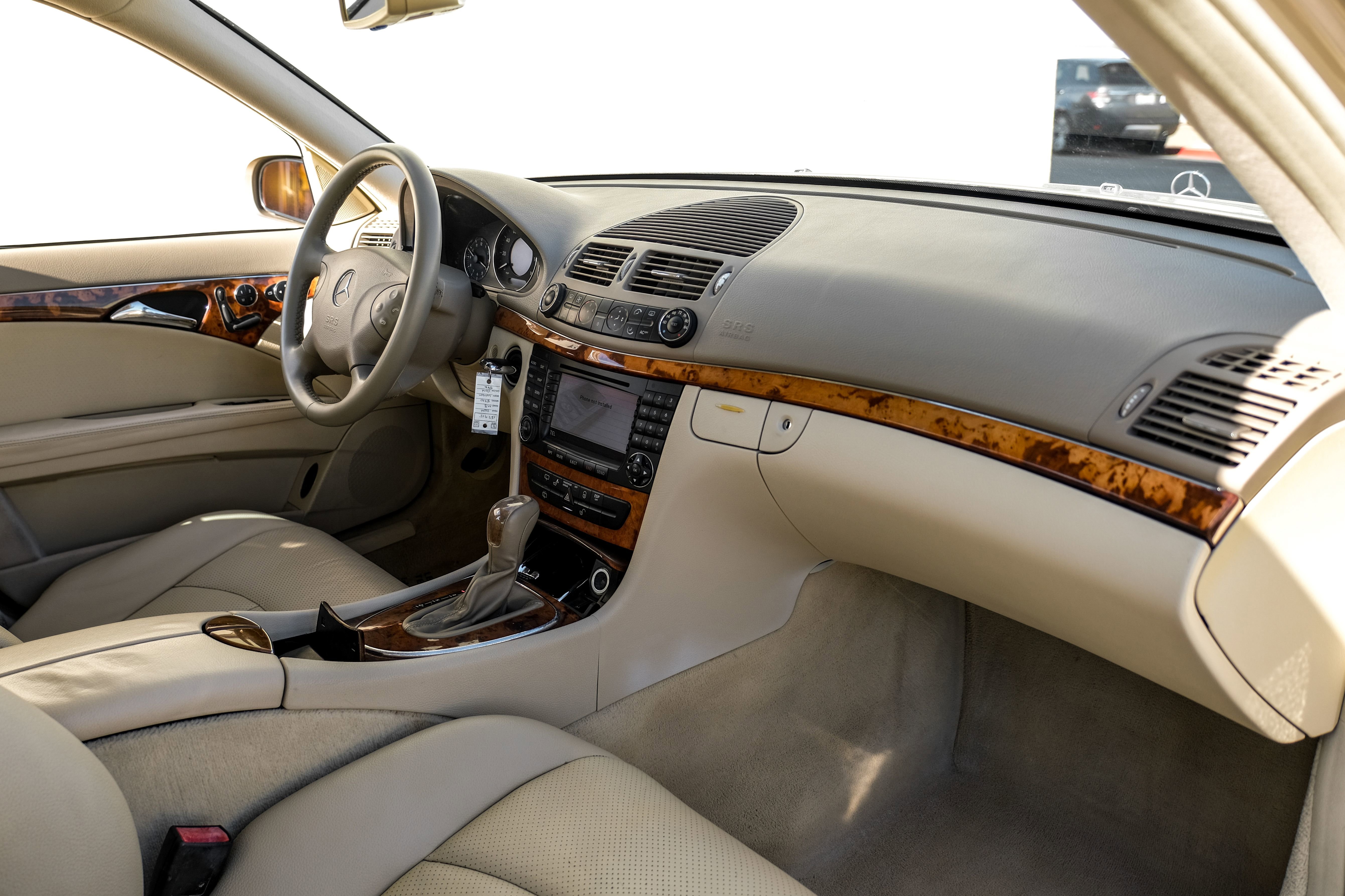 Used 2004 Mercedes-Benz E 320 4MATIC Wagon image 12