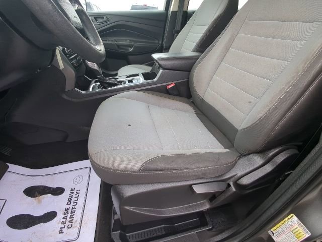 Used 2017 Ford Escape S image 29