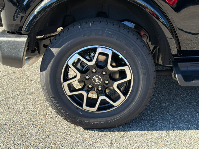 New 2026 Ford Bronco Outer Banks AWD/4WD image 18