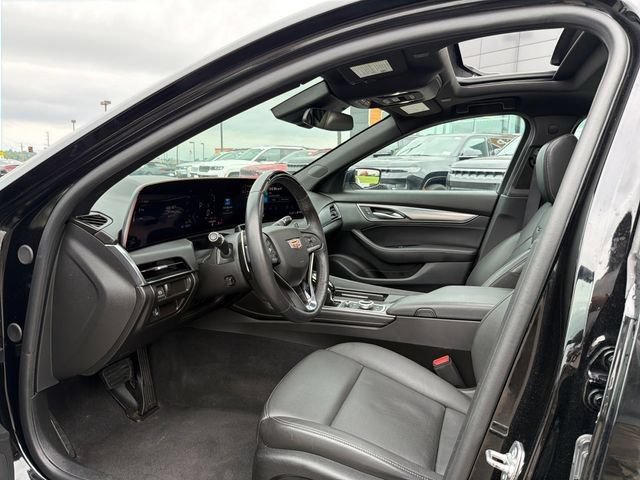 Used 2025 Cadillac CT5 Premium Luxury RWD image 22
