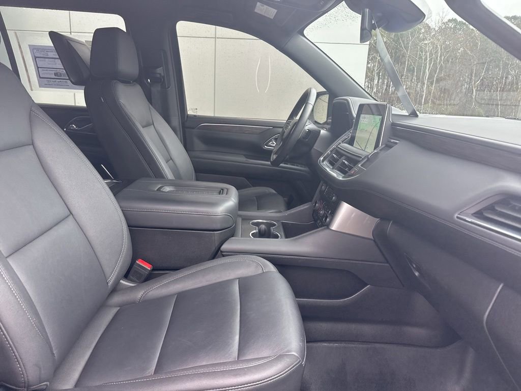 Used 2024 Chevrolet Tahoe Z71 w/ Luxury Package image 34