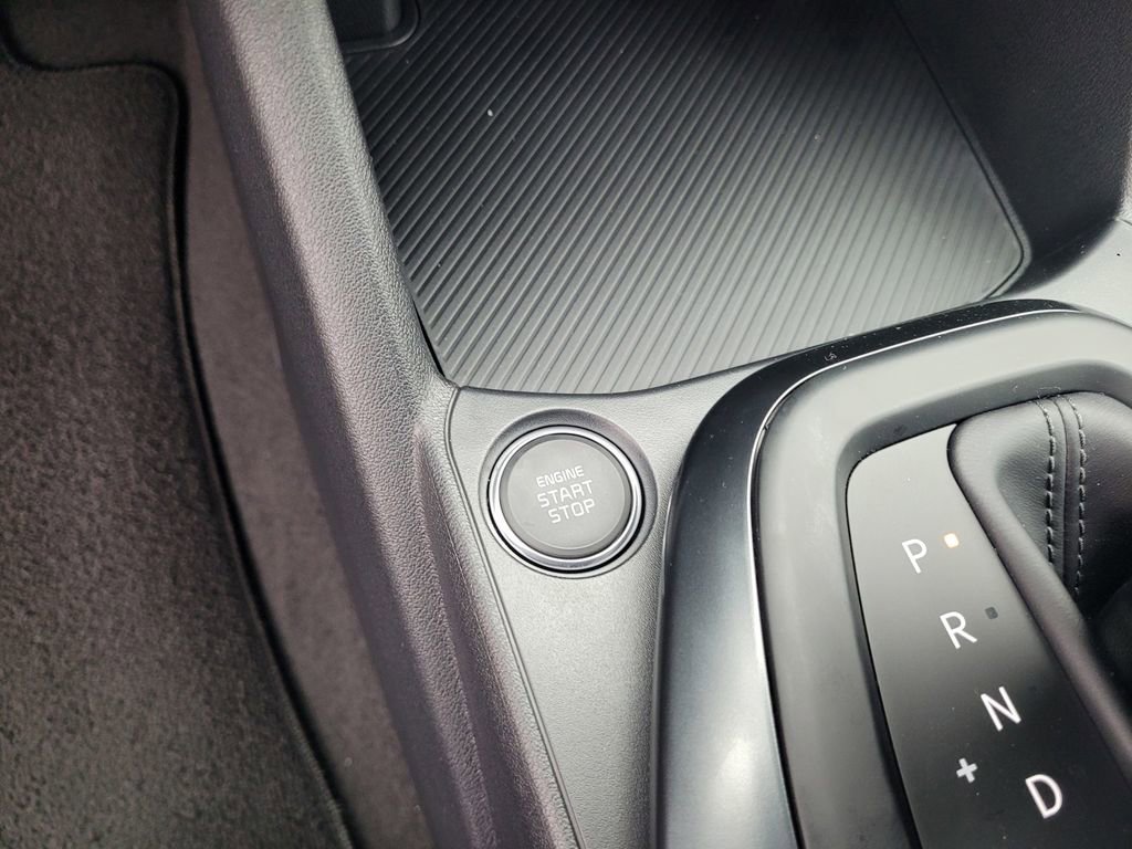 Used 2025 Kia K4 LXS image 17