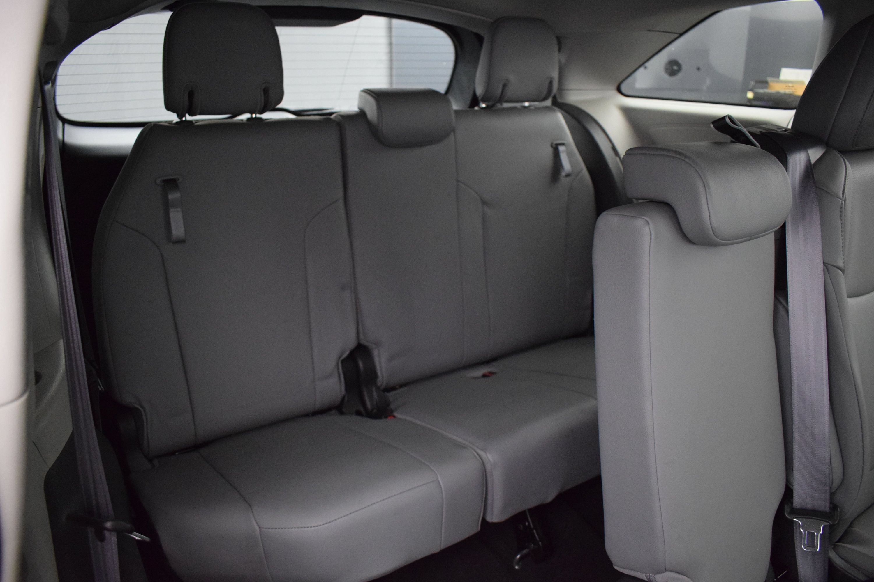 Used 2021 Toyota Sienna XLE FWD image 12