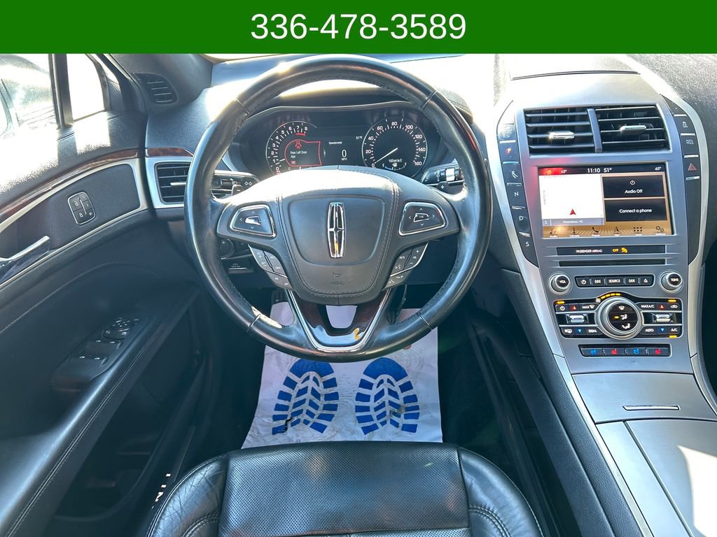 Used 2017 Lincoln MKZ Reserve image 16