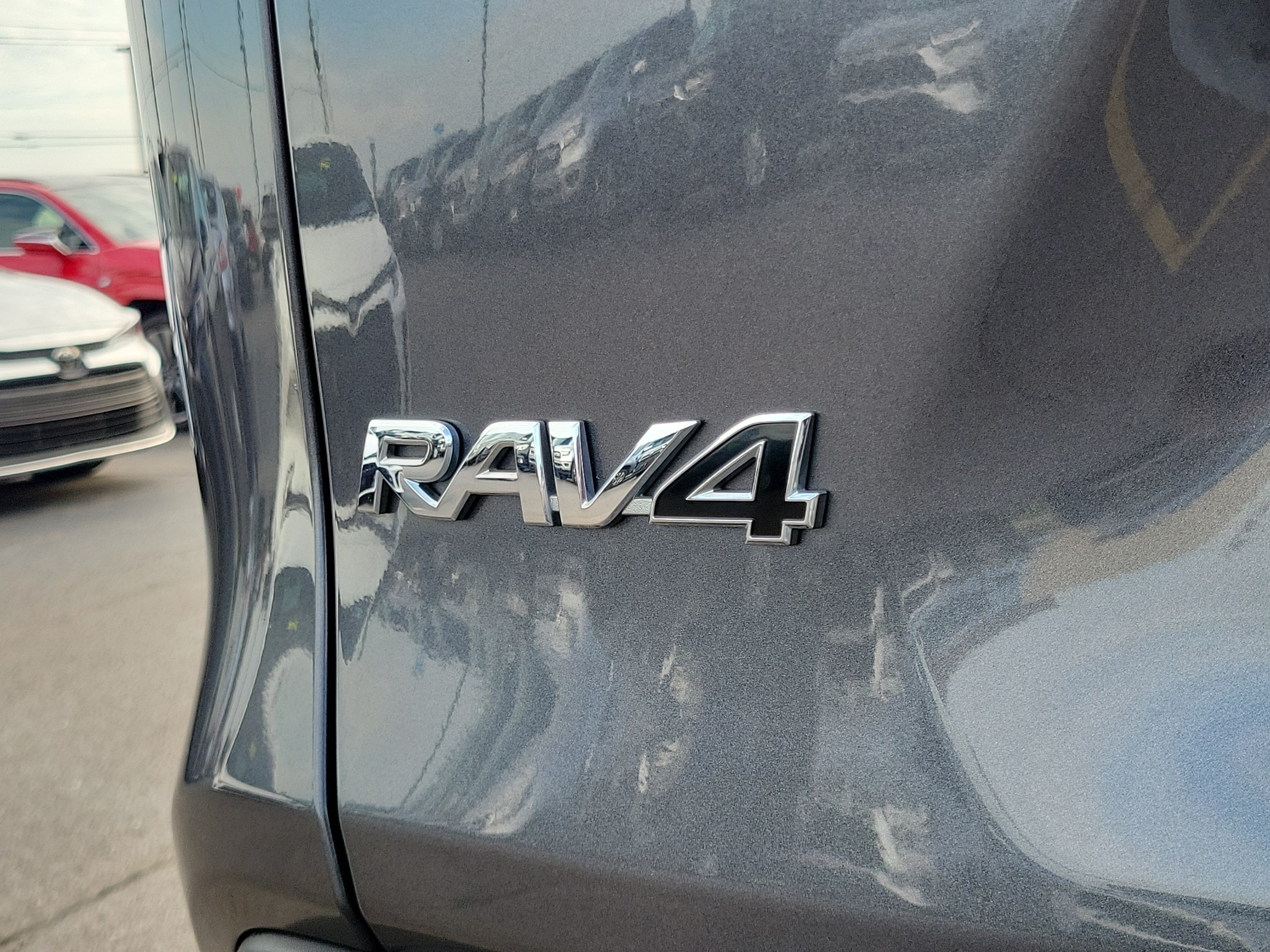 Used 2021 Toyota RAV4 Limited AWD/4WD image 6