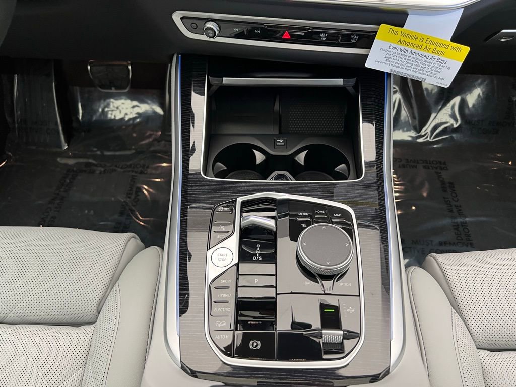 New 2026 BMW X5 xDrive50e w/ M Sport Package image 12