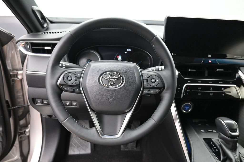 Certified 2021 Toyota Venza Limited w/ Advanced Technology Package AWD/4WD image 16
