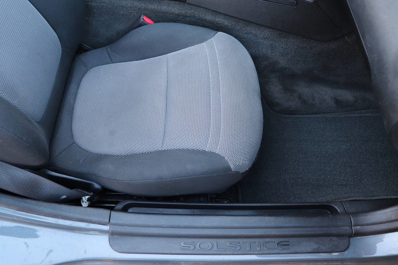 Used 2008 Pontiac Solstice Convertible w/ Preferred Package image 31